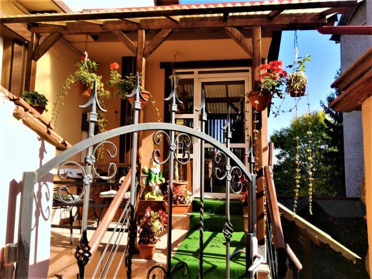 Hotel Dolce Far Niente Brașov Exterior foto
