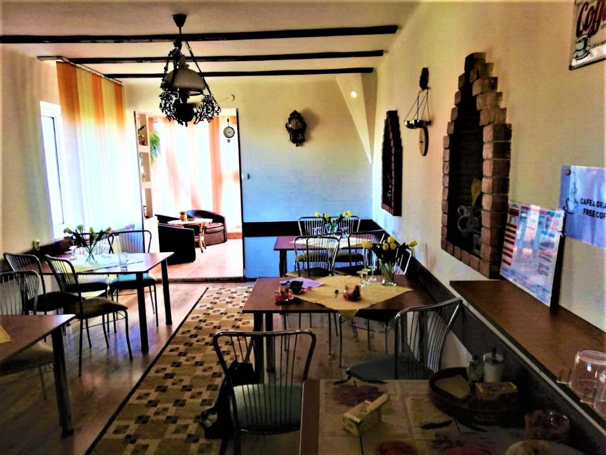 Hotel Dolce Far Niente Brașov Exterior foto